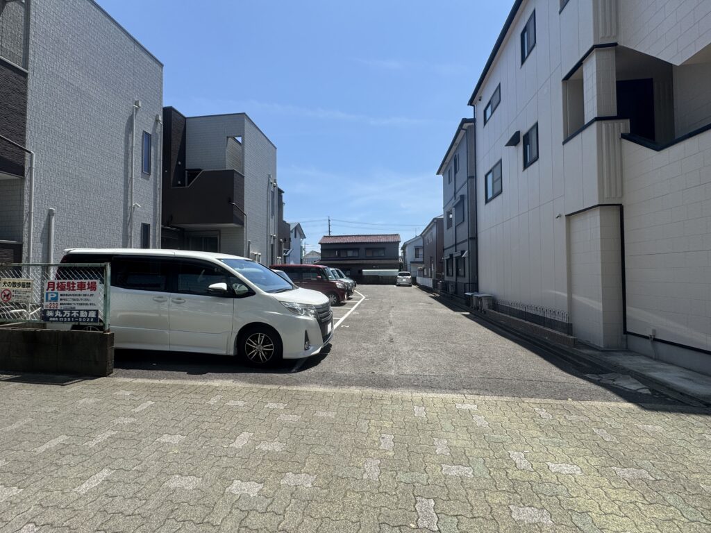 【駐車場No.232】■名古屋市中村区岩塚本通四丁目２９番